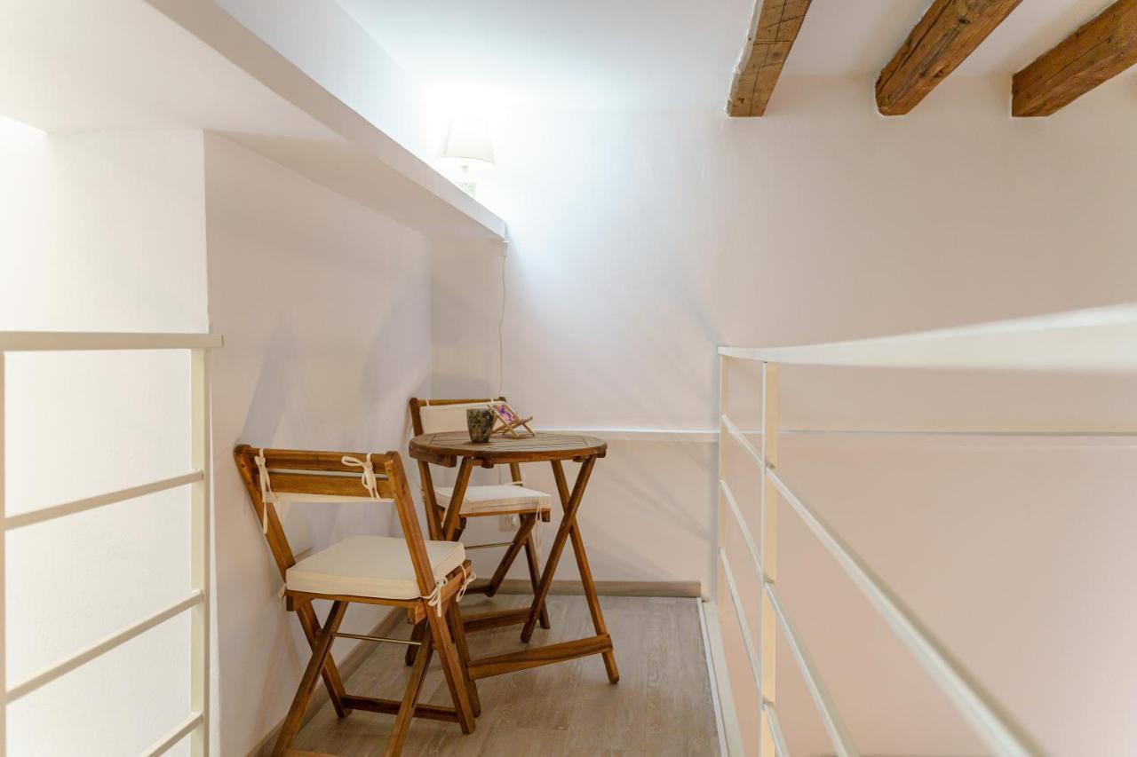 Latieri'S Loft Apartment Сиракуза Екстериор снимка